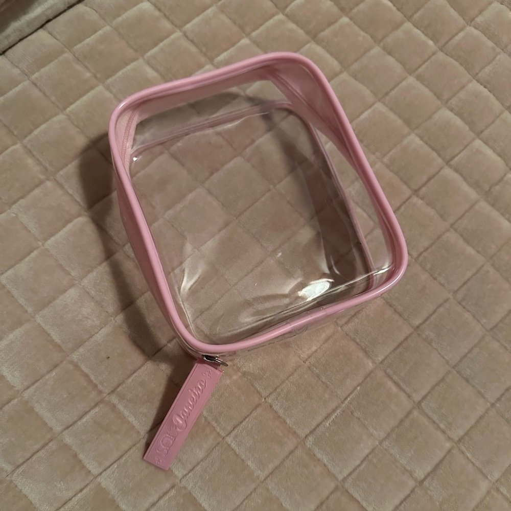 New 💕Clear case Sol de Janeiro